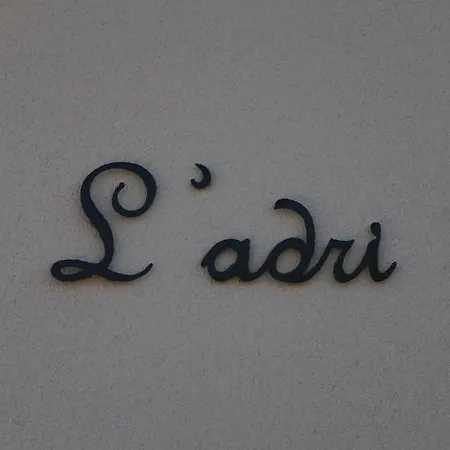 L'adri Entre Vignes Et Collines *